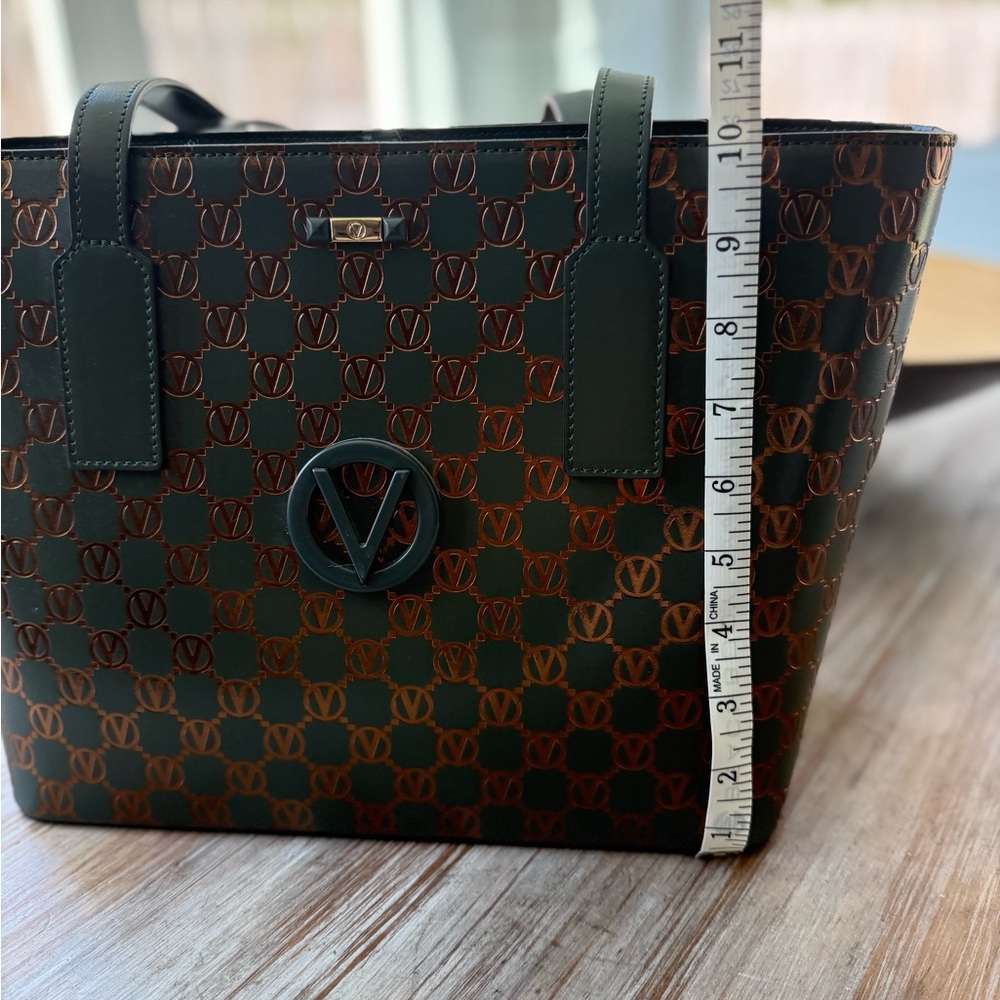 Valentino By Mario Valentino Green and Gold Tote - Picture 6 of 6